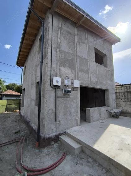 Casă cu 3 camere cu Teren 276 Mp în Central