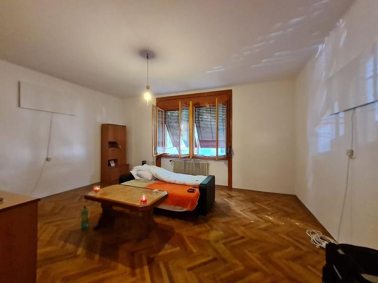 Apartament cu 2 camere semidecomandat, mobilat în Ultracentral