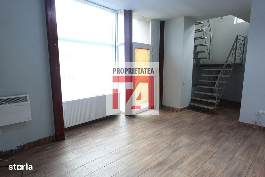 Spațiu comercial, de 55 mp, în Central