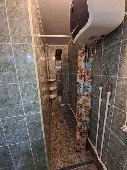 Casă cu 2 camere decomandat cu Teren 70 Mp în Casa de Cultură