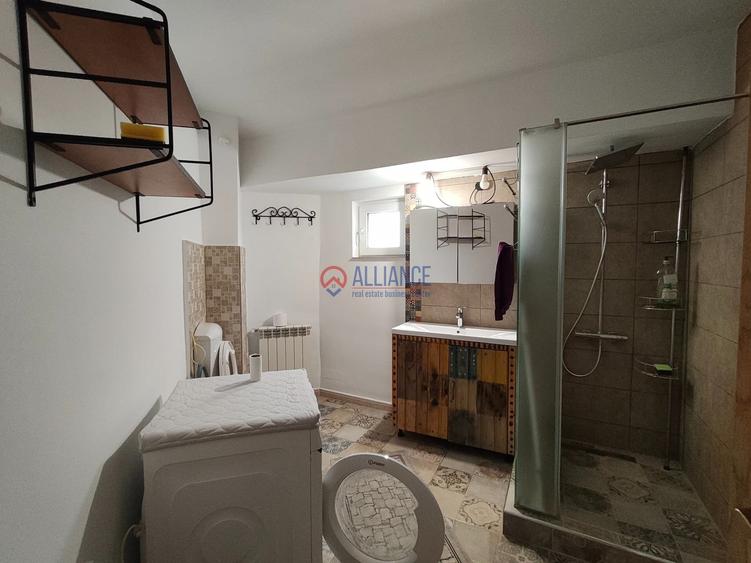 Apartament cu 4 camere în Abator