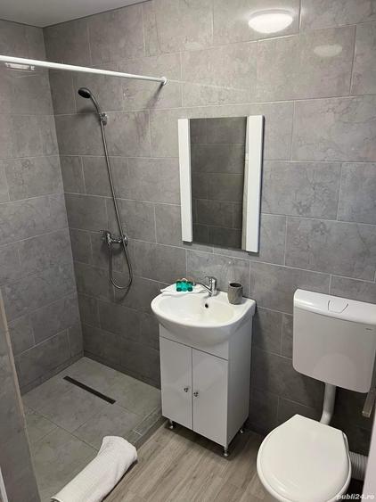 Casă cu 4 camere în Corbu
