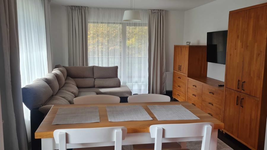 Apartament cu 2 camere decomandat în Exterior Vest