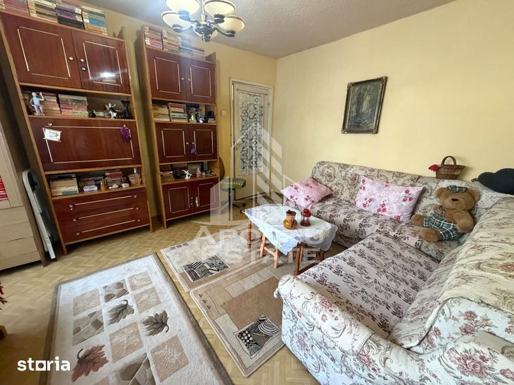 Apartament cu 3 camere în Circumvalațiunii