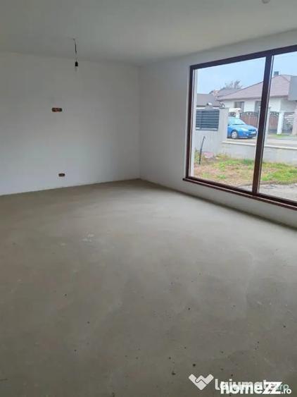 Casă cu 3 camere cu Teren 5000 Mp în Tăuții-Măgherăuș