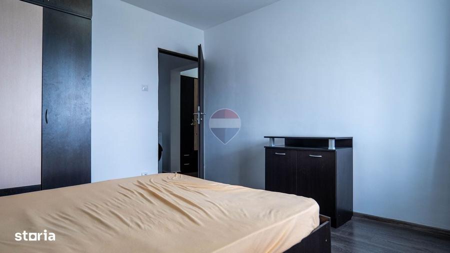 Apartament cu 3 camere de vanzare - 10