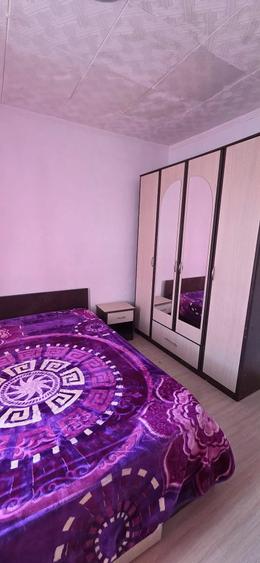 Apartament cu 3 camere decomandat în Țiglina 3