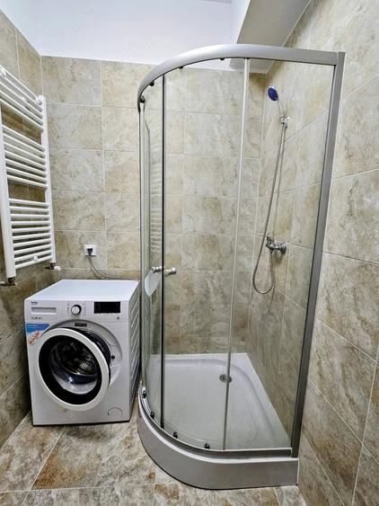 Apartament cu 2 camere decomandat în Vest