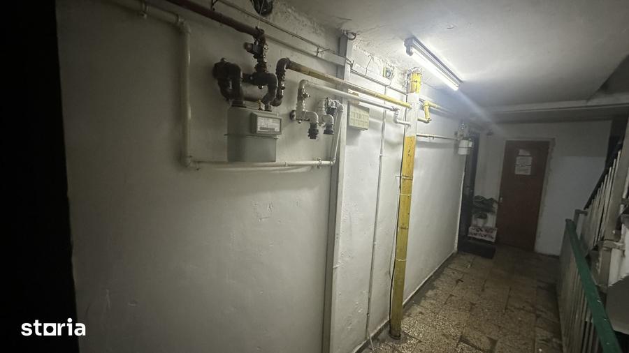 Pia?a Delfinului, Apartament 2 camere decomandat - etaj 6/10 - 6
