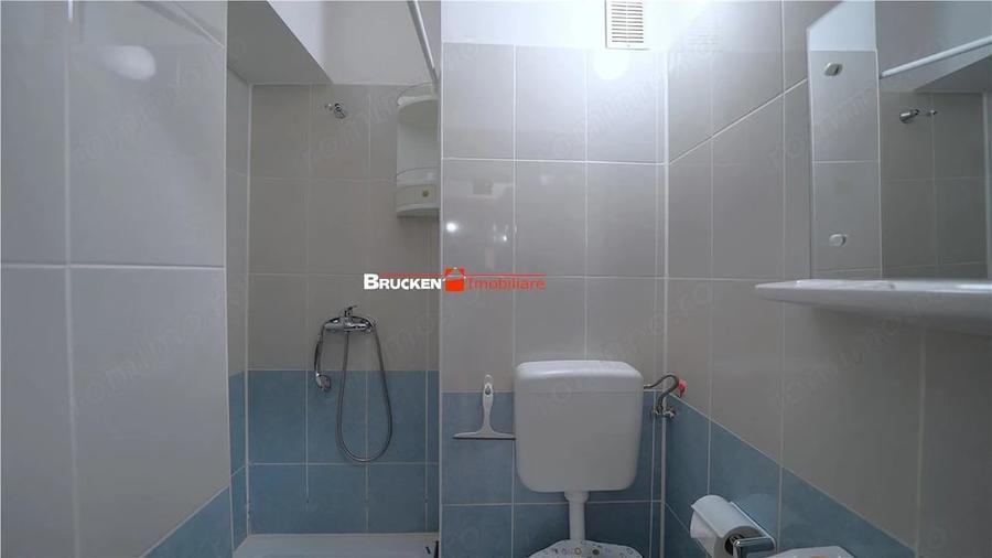 Apartament cu 4 camere în Ultracentral