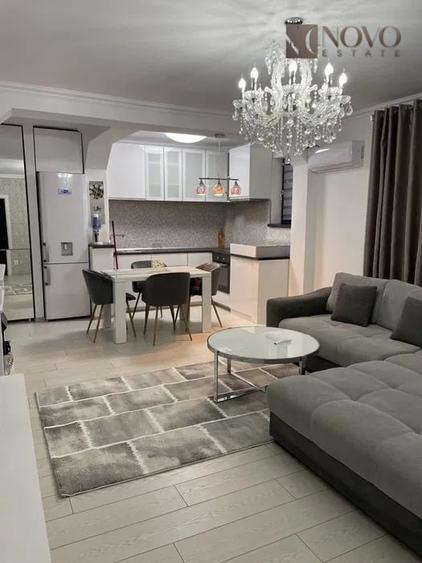 Apartament cu 2 camere semidecomandat, mobilat în Romană