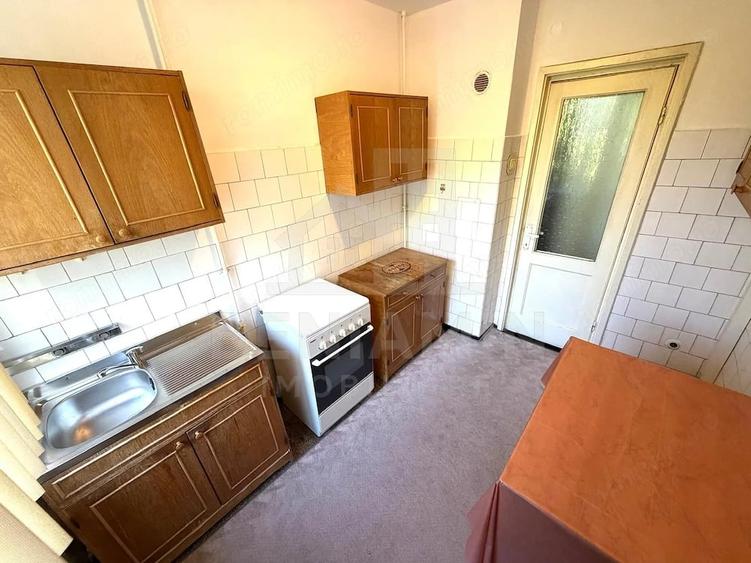 2 camere - etaj 3 - 52mp - centrala - Calea Severinului - Scoala 12 - 9