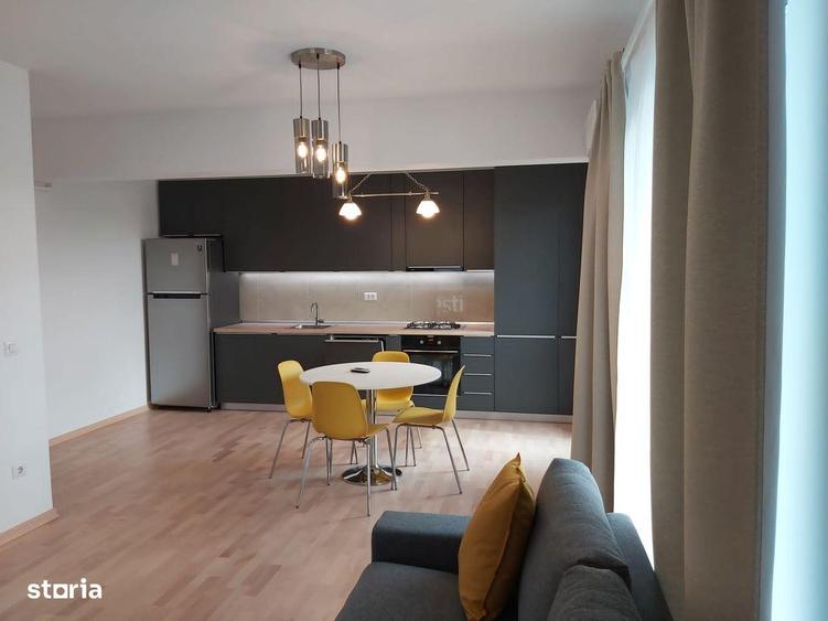 Apartament cu 3 camere decomandat în Albert
