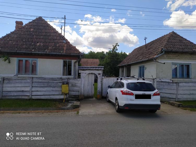 Casă cu 3 camere în Șeulia de Mureș