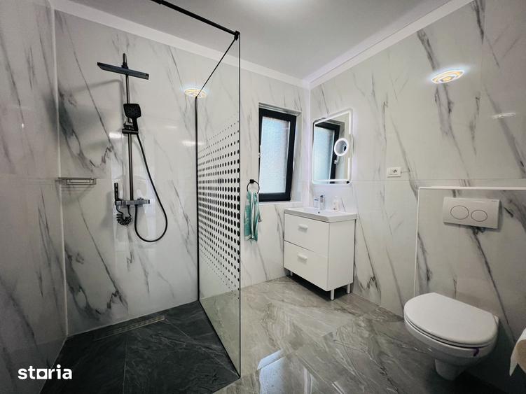 Casă cu 4 camere cu Teren 628 Mp în Central