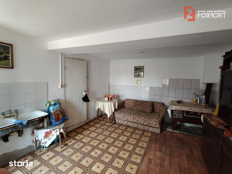 Casă cu 3 camere cu Teren 574 Mp în Est