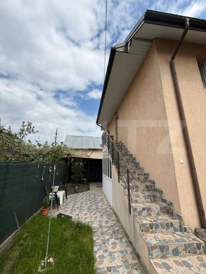 Casa de vânzare, 135 mp utili, panouri fotovoltaice 6.5 Kw, cartier Tătărași - 11
