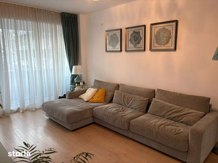 Apartament cu 3 camere în Străulești