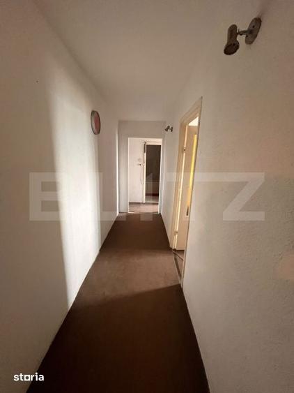 Apartament cu 3 camere decomandat în George Enescu