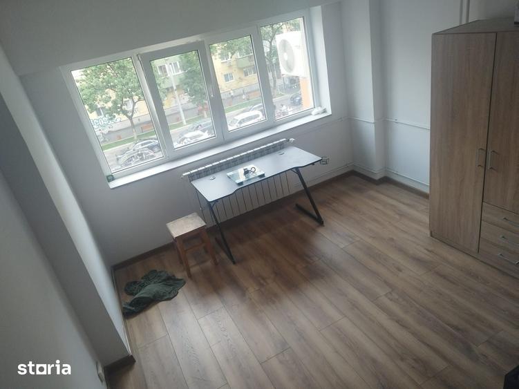 Apartament 2 camere decomandat, langa Restaurant Britannia, Sector 5 - 6