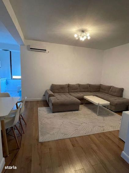 Apartament cu 3 camere decomandat în Km 4