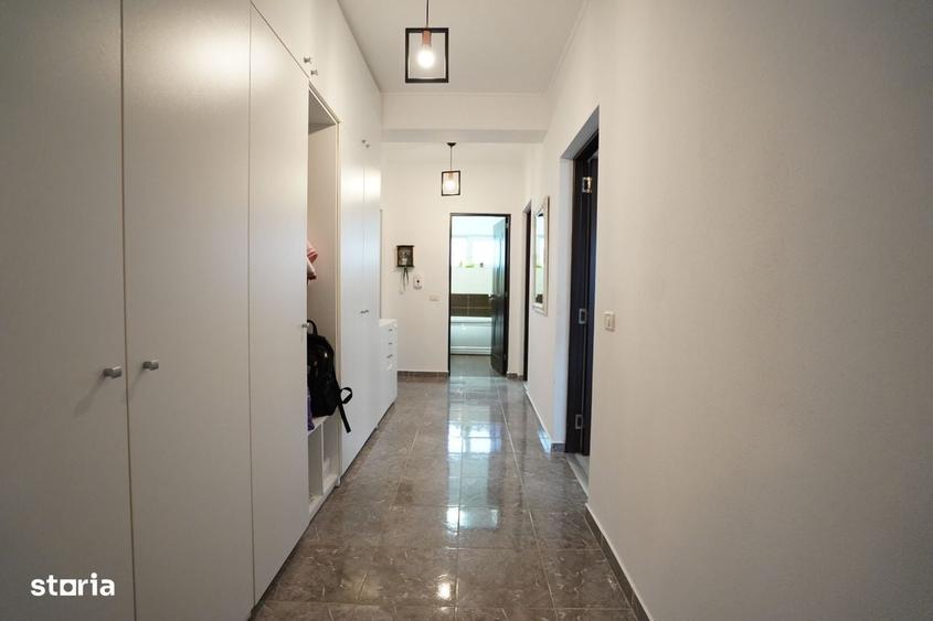 Apartament cu 2 camere decomandat în Giroc