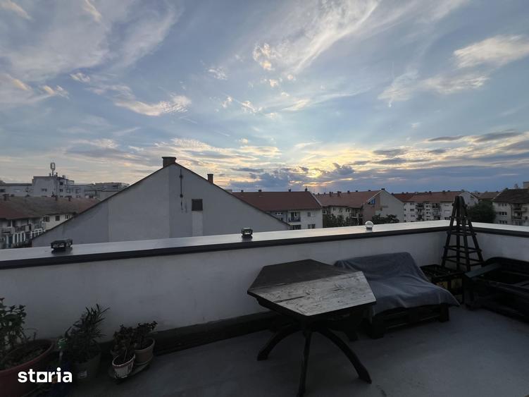 Apartament cu 3 camere în Soarelui