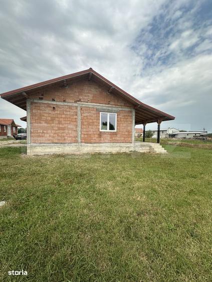 Casă cu 3 camere în Decebal
