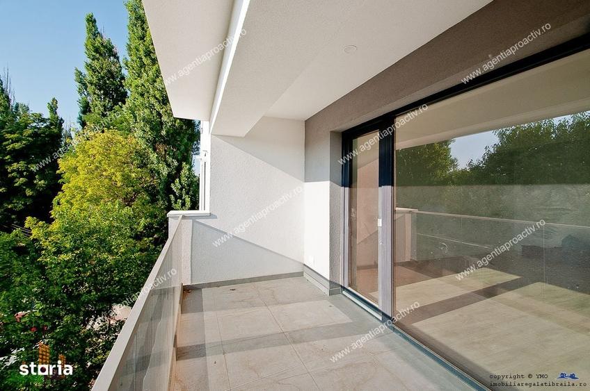 Apartament cu 3 camere decomandat în Sud