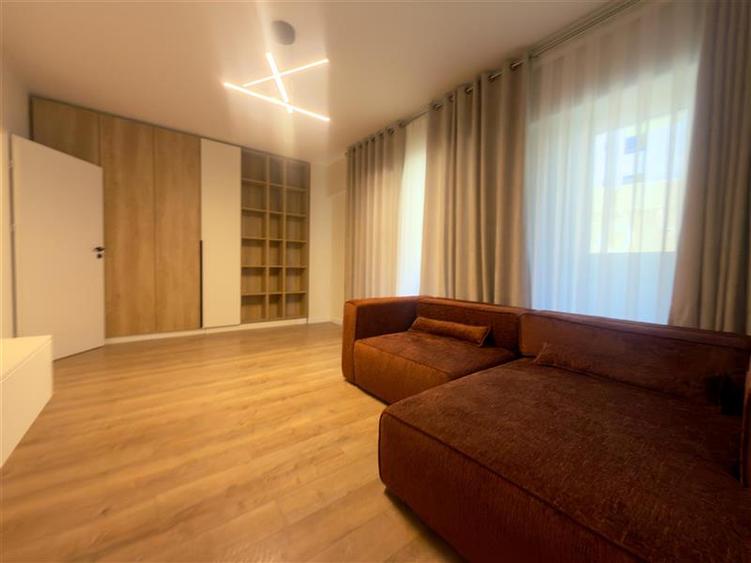 Apartament 2 camere, bloc nou - 1