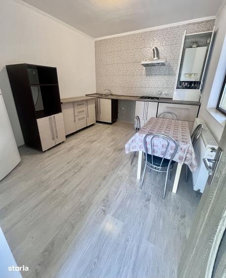 Casă cu 4 camere cu Teren 358 Mp în Unirea
