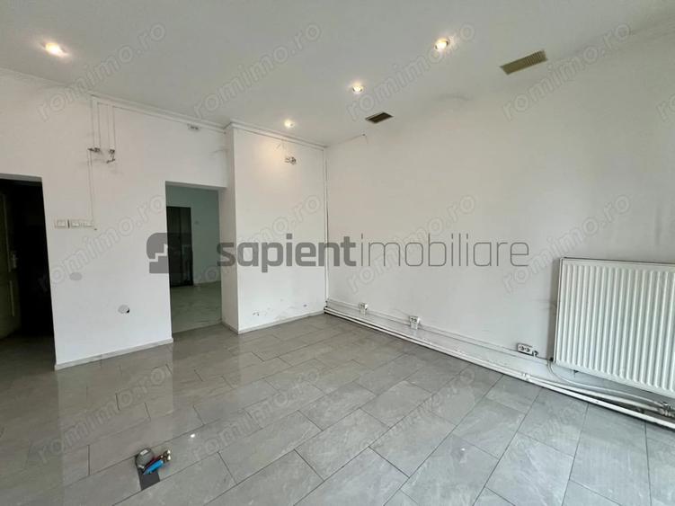 Spațiu comercial, de 32 mp, în Cantemir