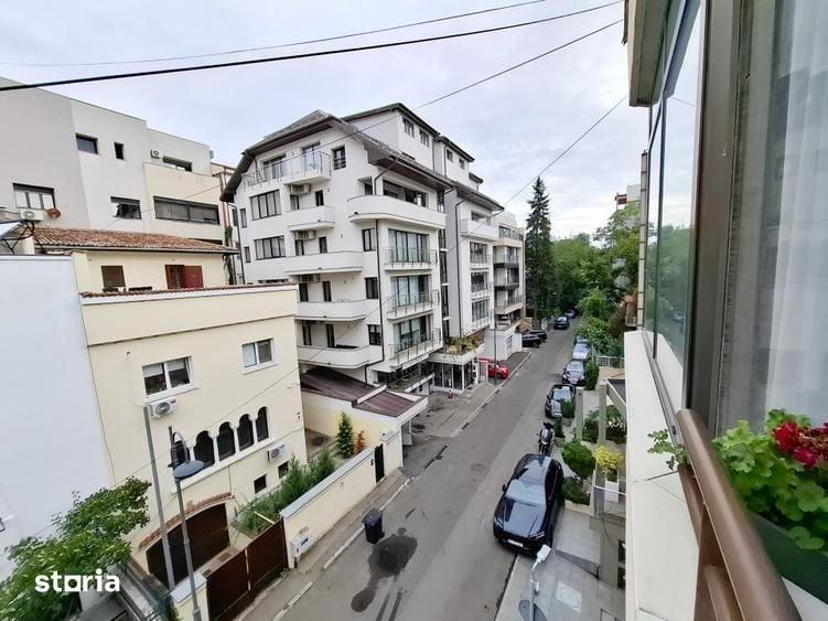 Apartament cu 4 camere în Primăverii