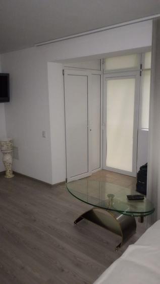 Apartament cu 3 camere semidecomandat în Gheorgheni