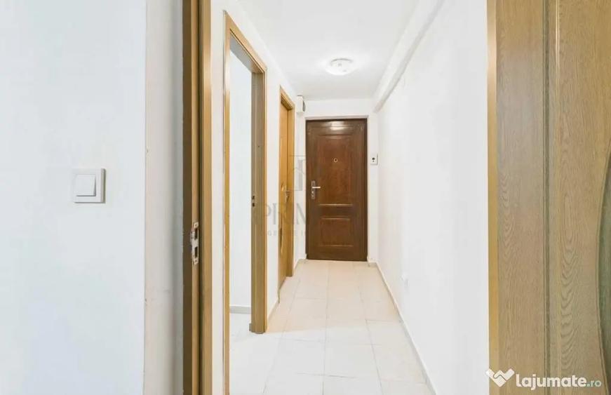 Garsonieră decomandată în Dâmbovița