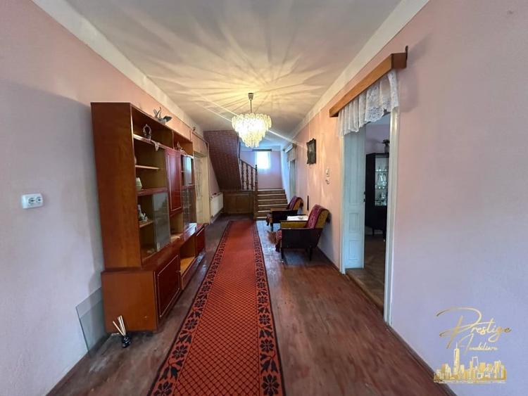 Casă individuală cu 3 camere cu Canalizare în Tinca