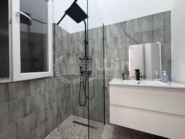 Apartament cu 3 camere semidecomandat în Semicentral