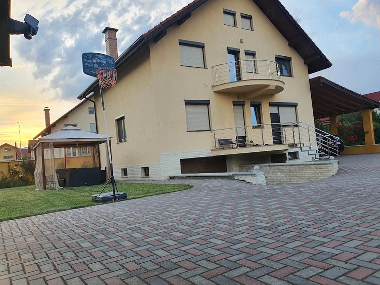 Casa premium de vanzare in Ghimbav (Brasov) - 3