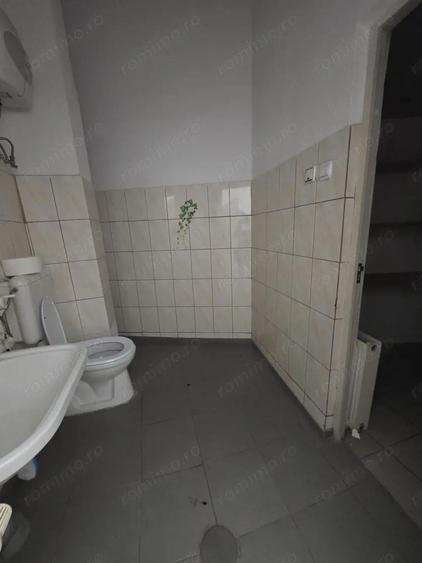 Spațiu comercial, de 122 mp, în Tineretului