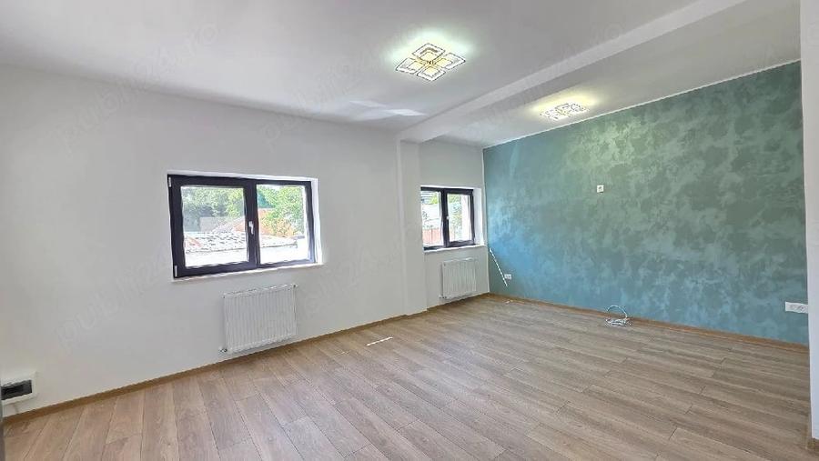 Casă cu 7 camere cu Teren 300 Mp în Ultracentral