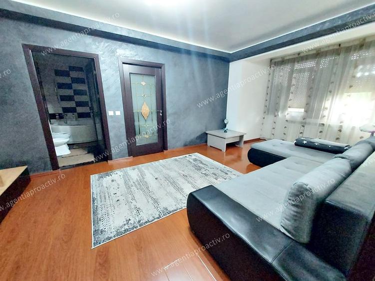 Apartament cu 2 camere semidecomandat în Micro 16