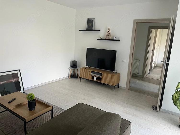 Apartament cu 2 camere decomandat în Banat