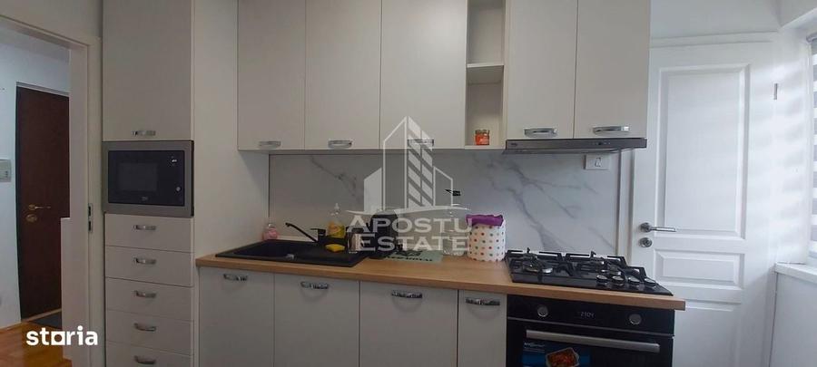 Apartament cu 3 camere decomandat în Micălaca