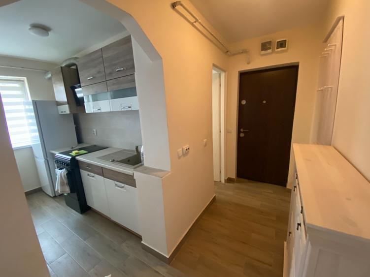 Apartament cu 3 camere nedecomandat în Central