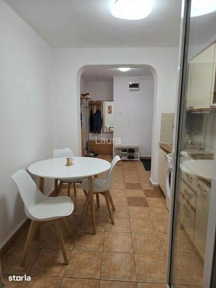 Direct Proprietar 3 camere, pet friendly (talie mica), loc de parcare