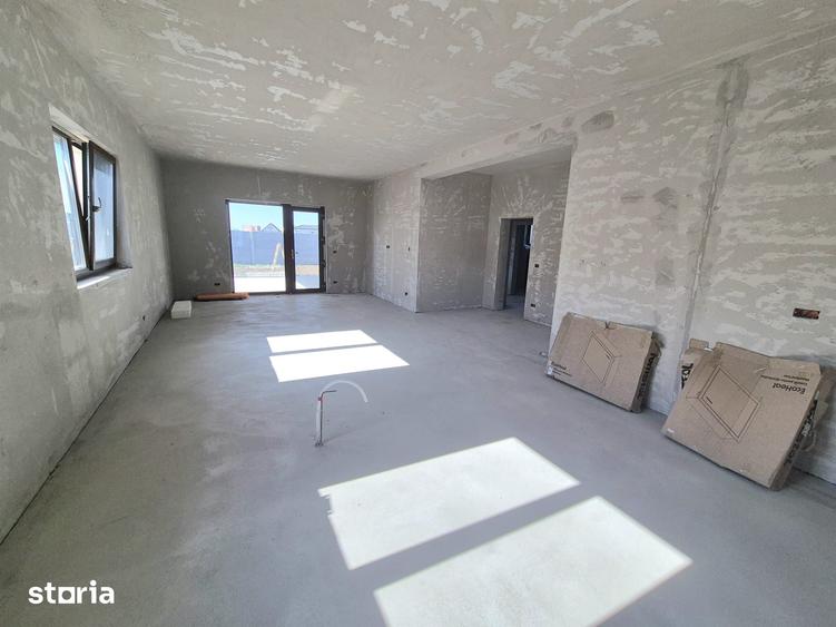 Casă cu 4 camere cu Teren 317 Mp în Central