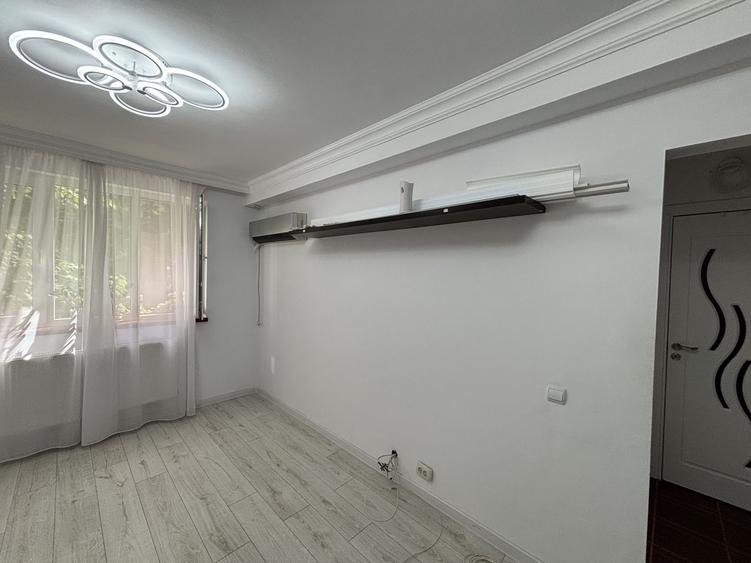 Apartament cu 3 camere decomandat, mobilat în Theodor Pallady