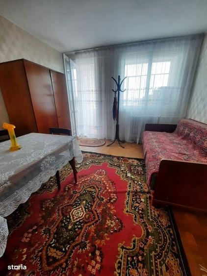 Perfect pentru elevi /studenti , inchiriez apartament 2 camere - 1