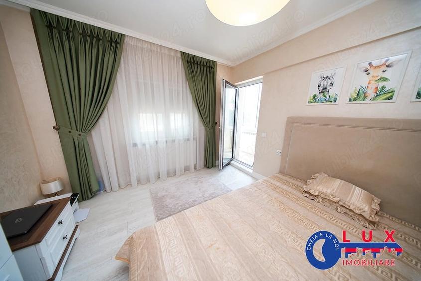 Apartament cu 3 camere decomandat în Ultracentral