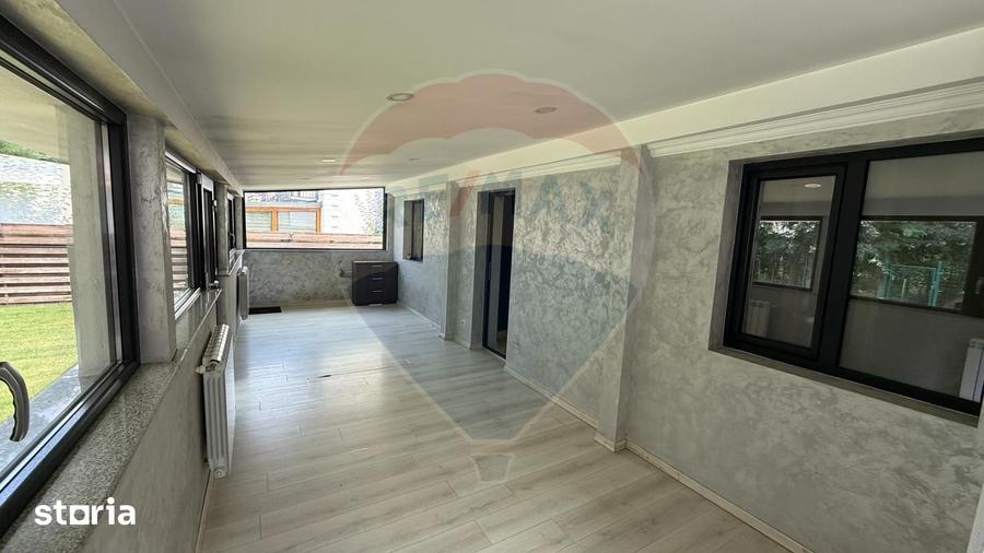 Casă cu 5 camere cu Teren 400 Mp în Vânători